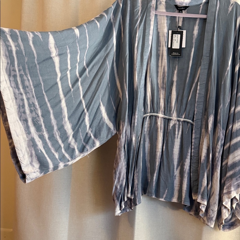Light blue and White Tie-Dye Kimono Cardigan - Picture 2 of 3